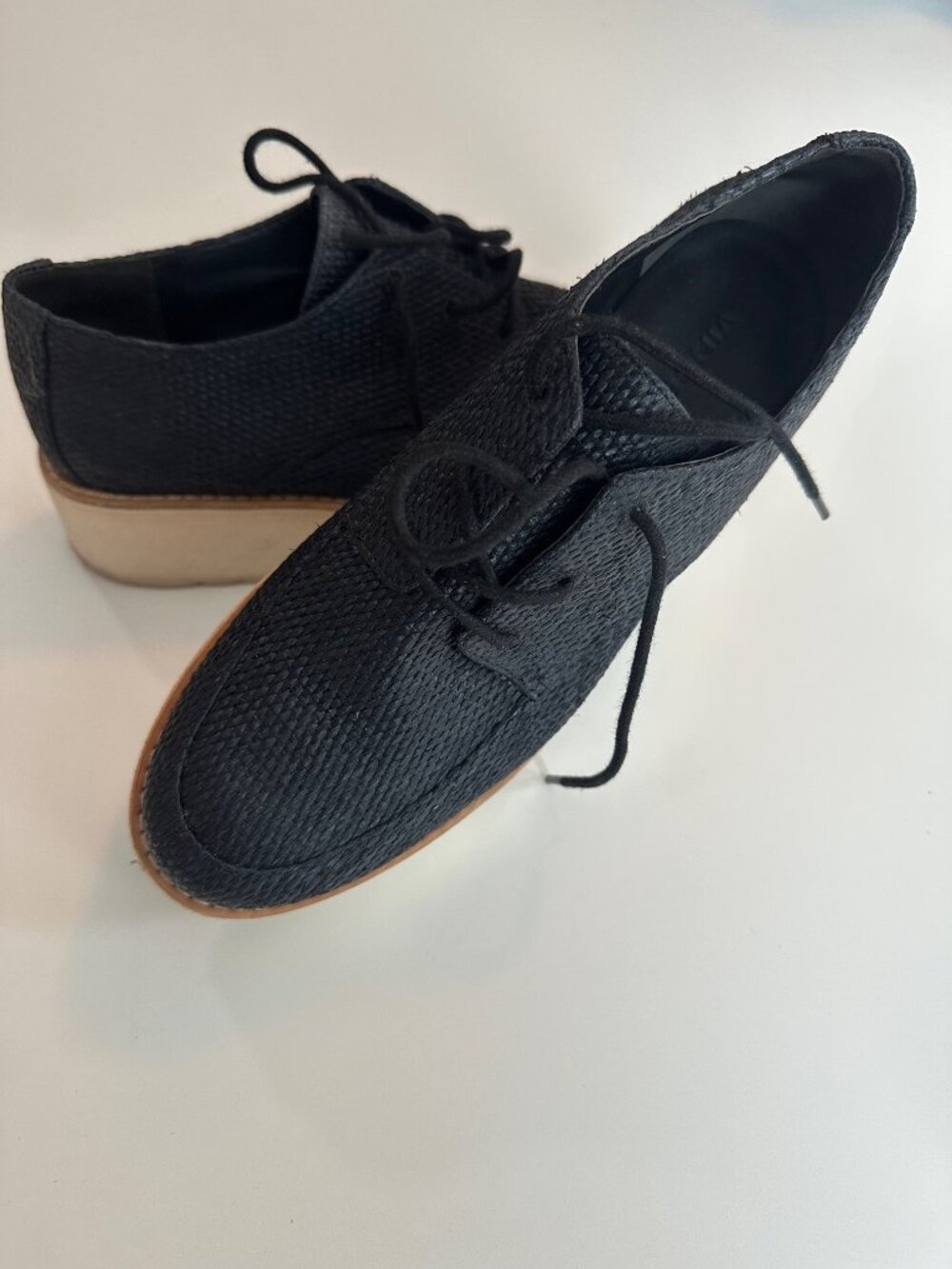 Vince Woven Platform Lace Up Shoe W7 - Picture 4 of 4